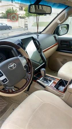 تويوتا لاندكروزر